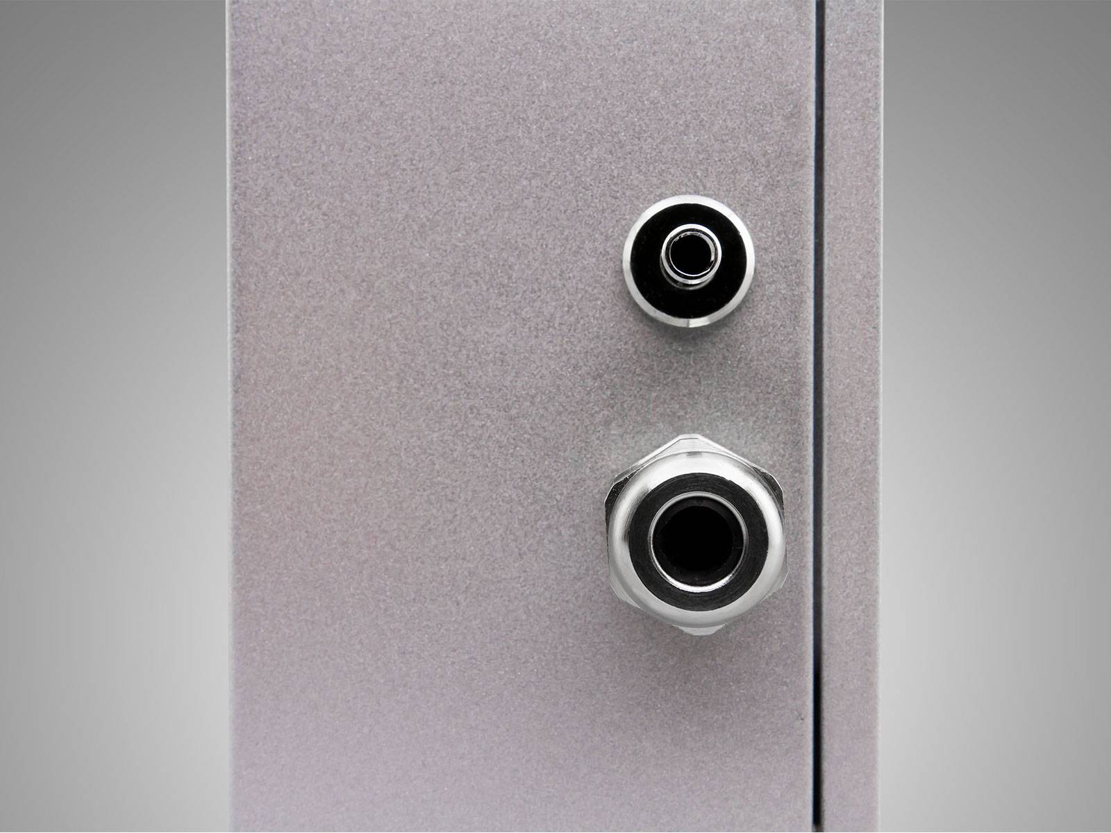 Side view detail of digital barometer MSB780